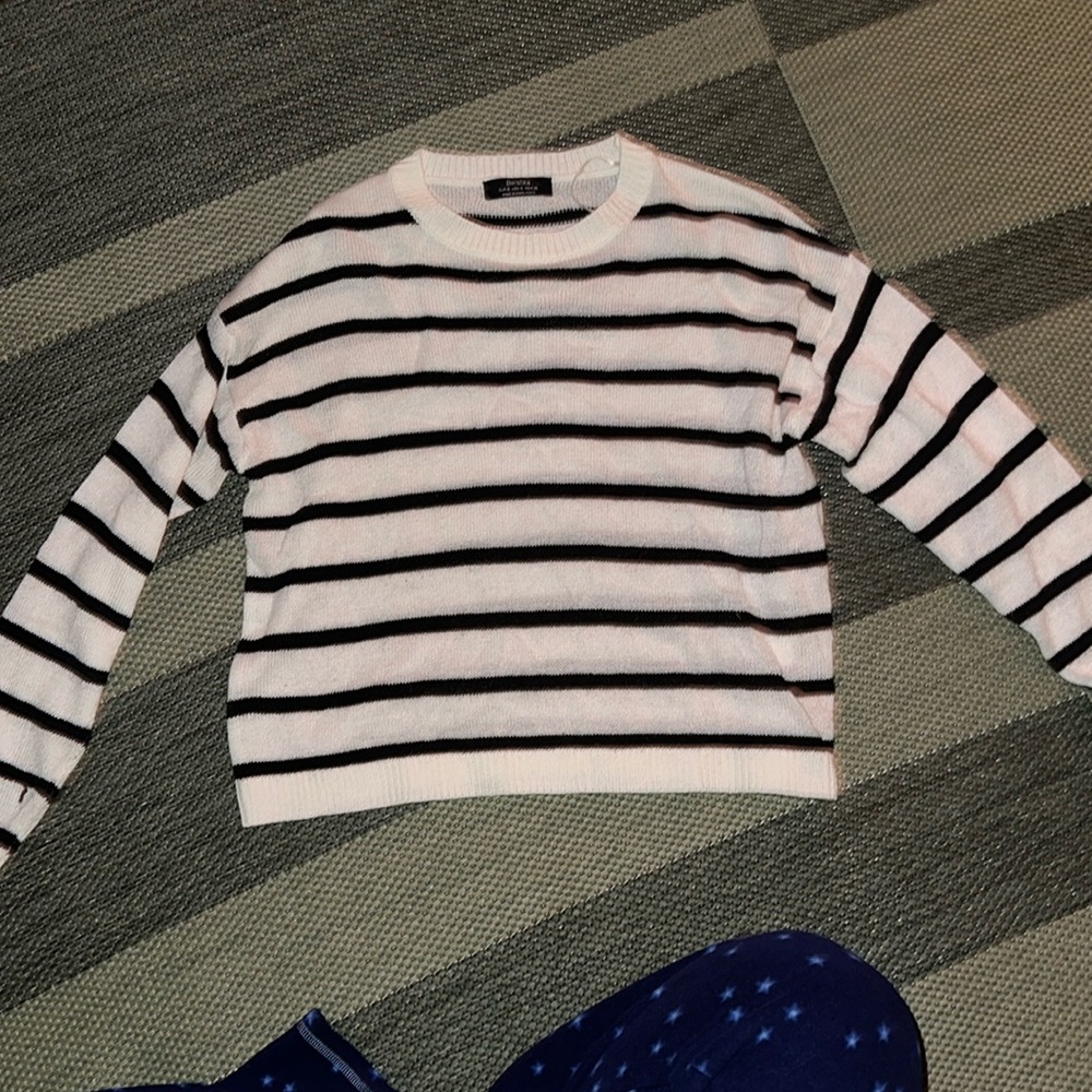 Striped bershka black and white sweater